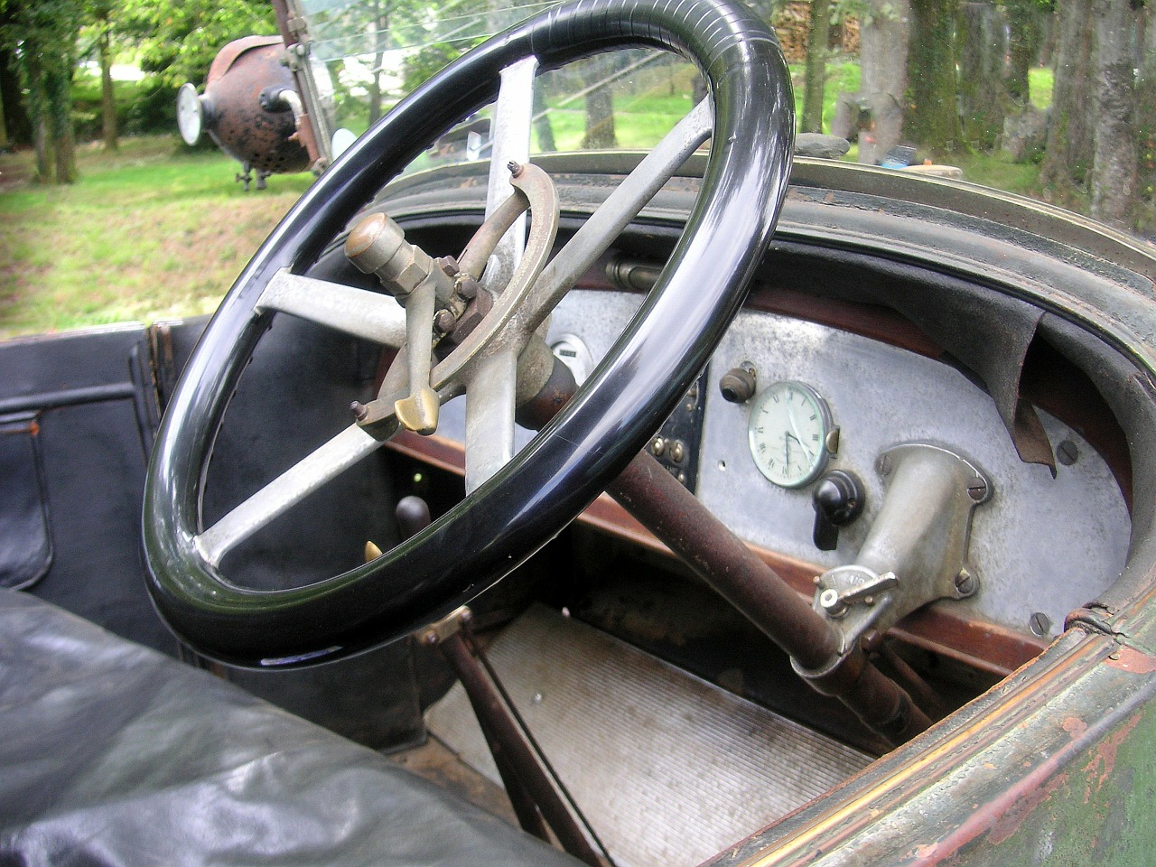 steering wheel vintage car dashboard old steering wheel free photo