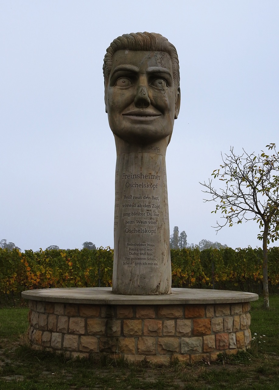 steinmann monument vineyard free photo