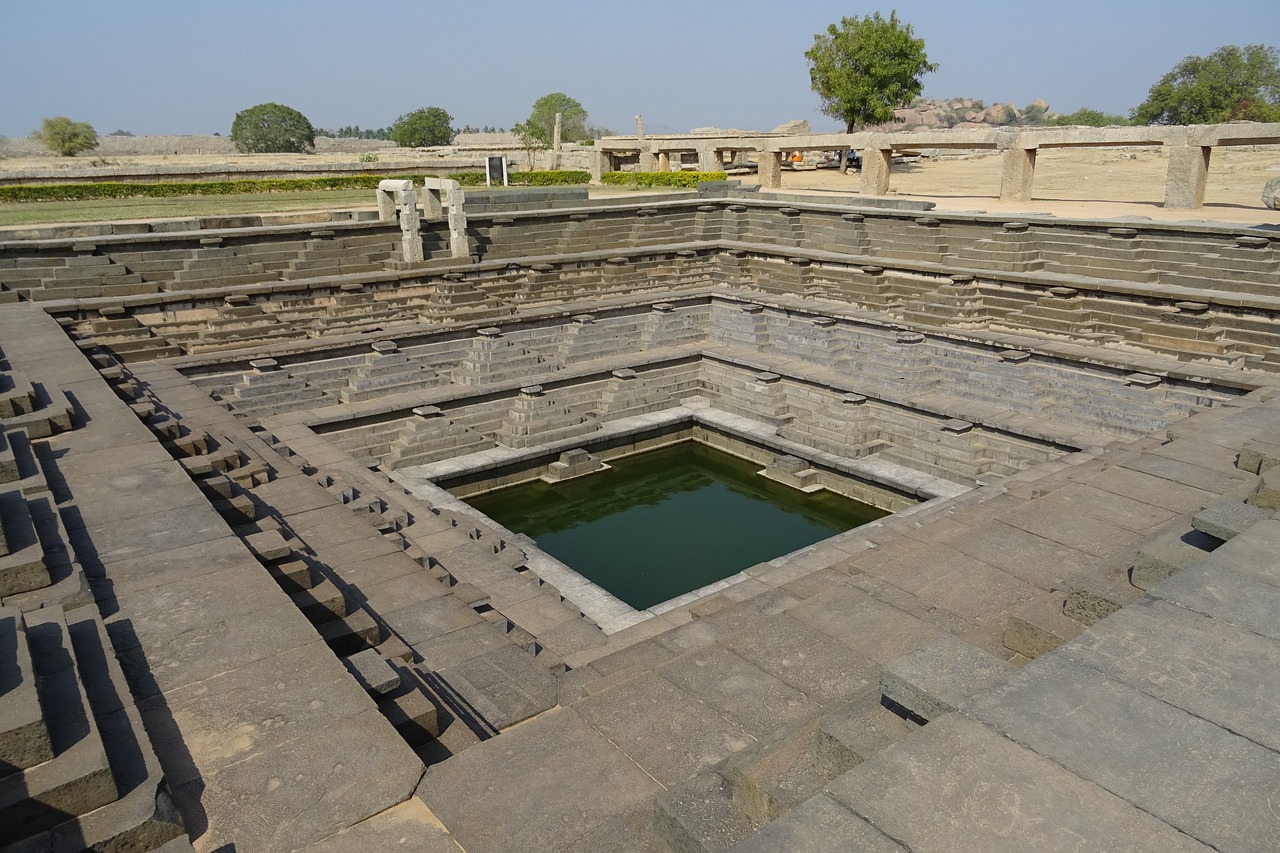 stepped tank hampi pushkarini free photo