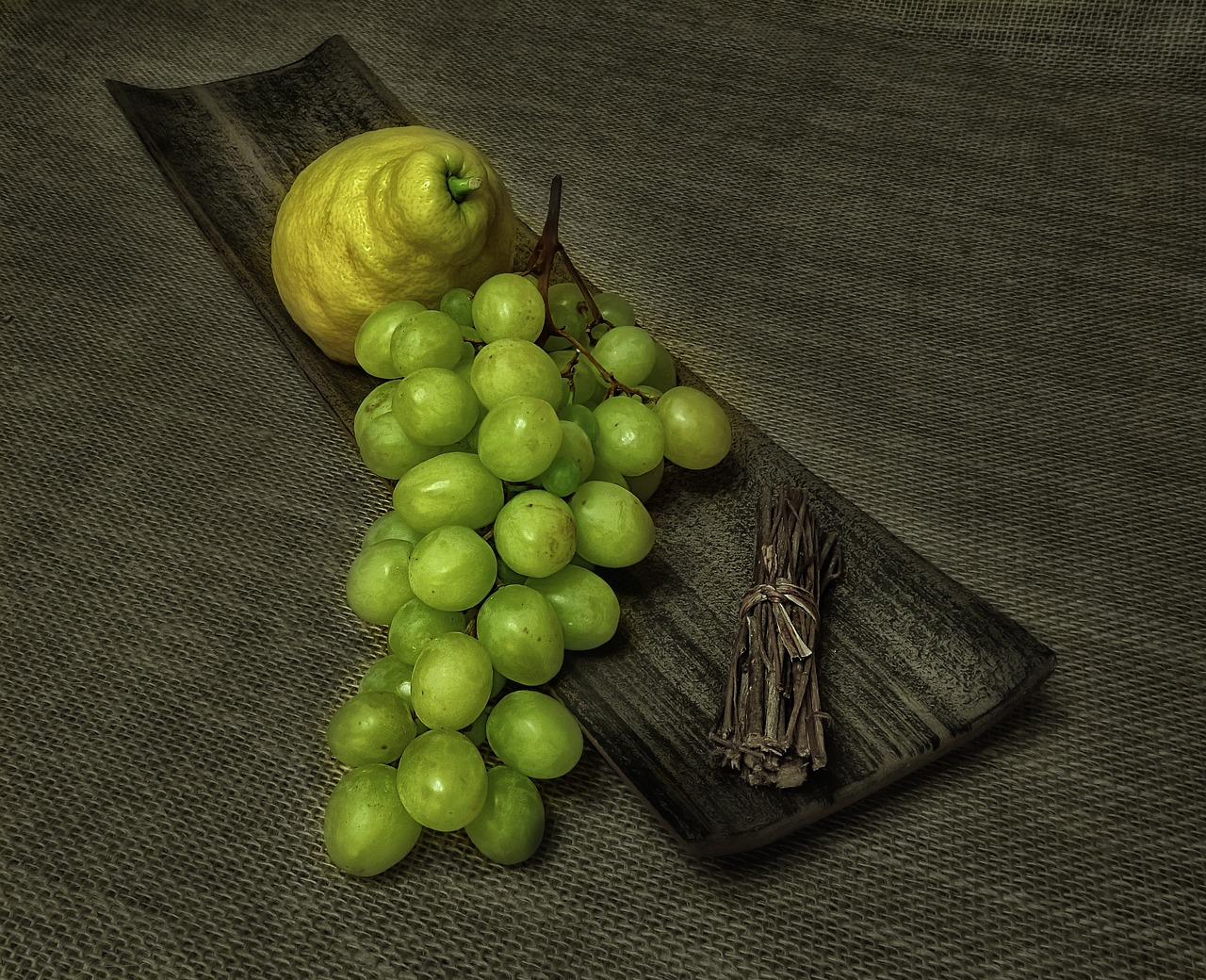 still life fruit food free photo