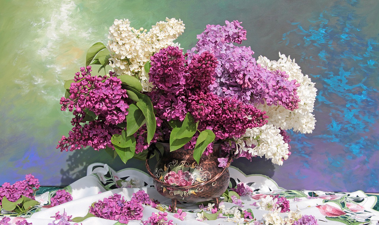 still life  bouquet  lilac free photo