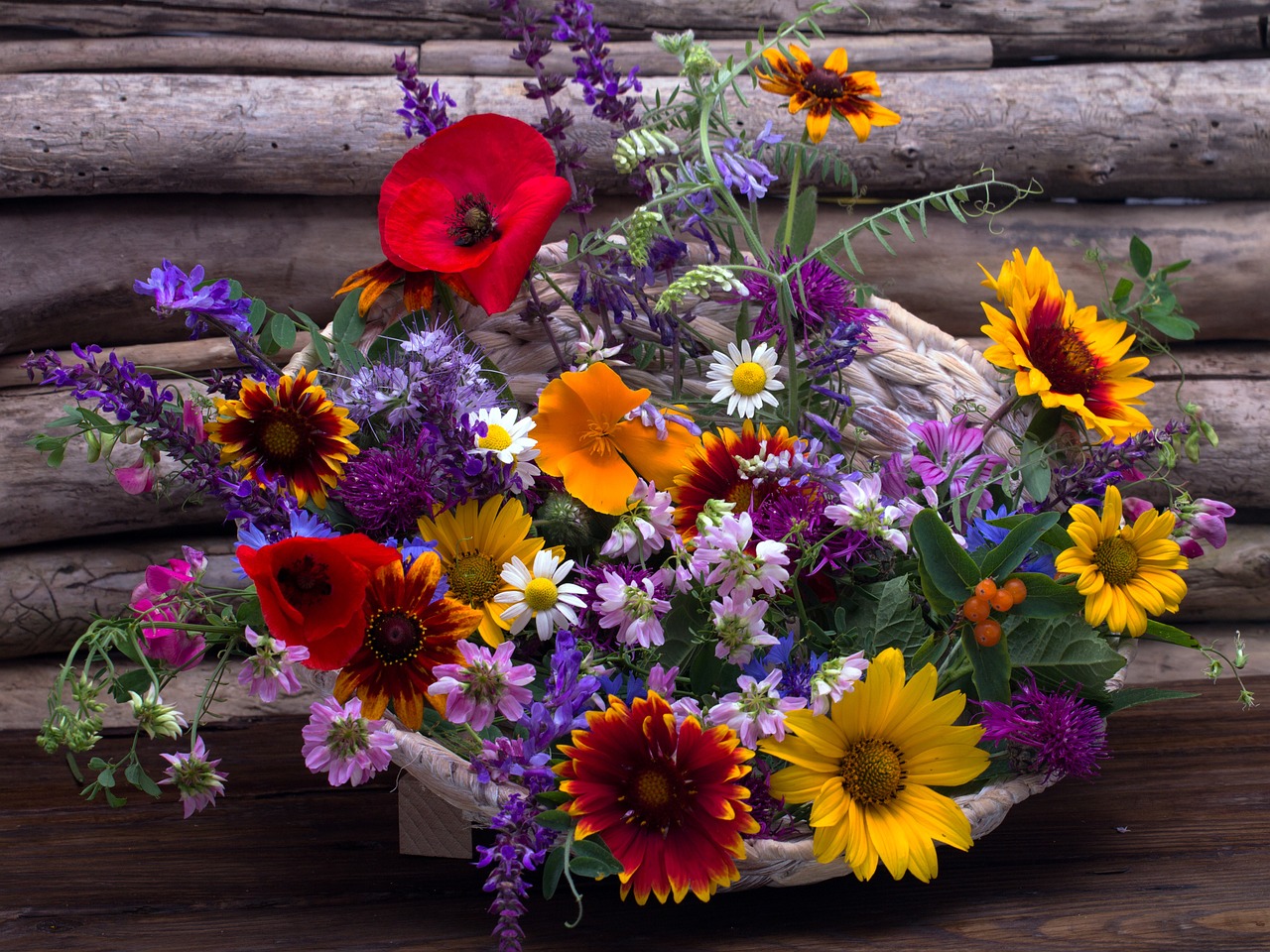 still life flowers bouquet free photo