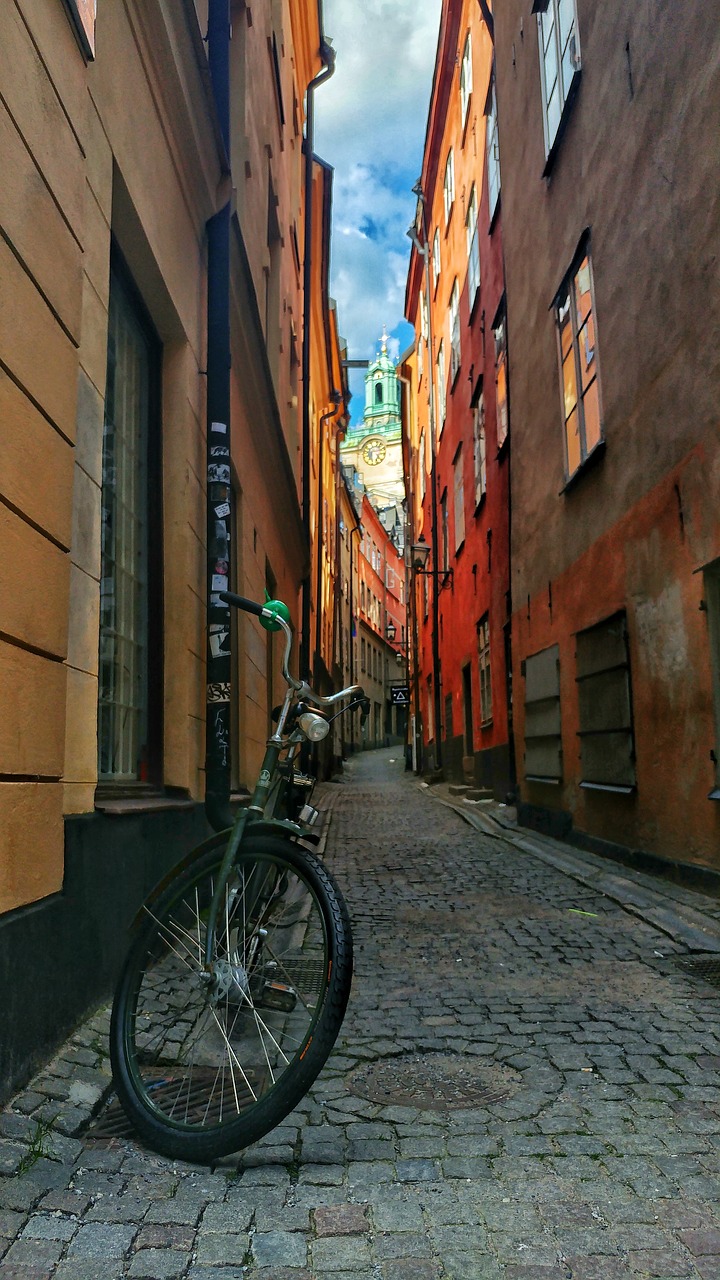 stockholm gamla stan bicicle free photo