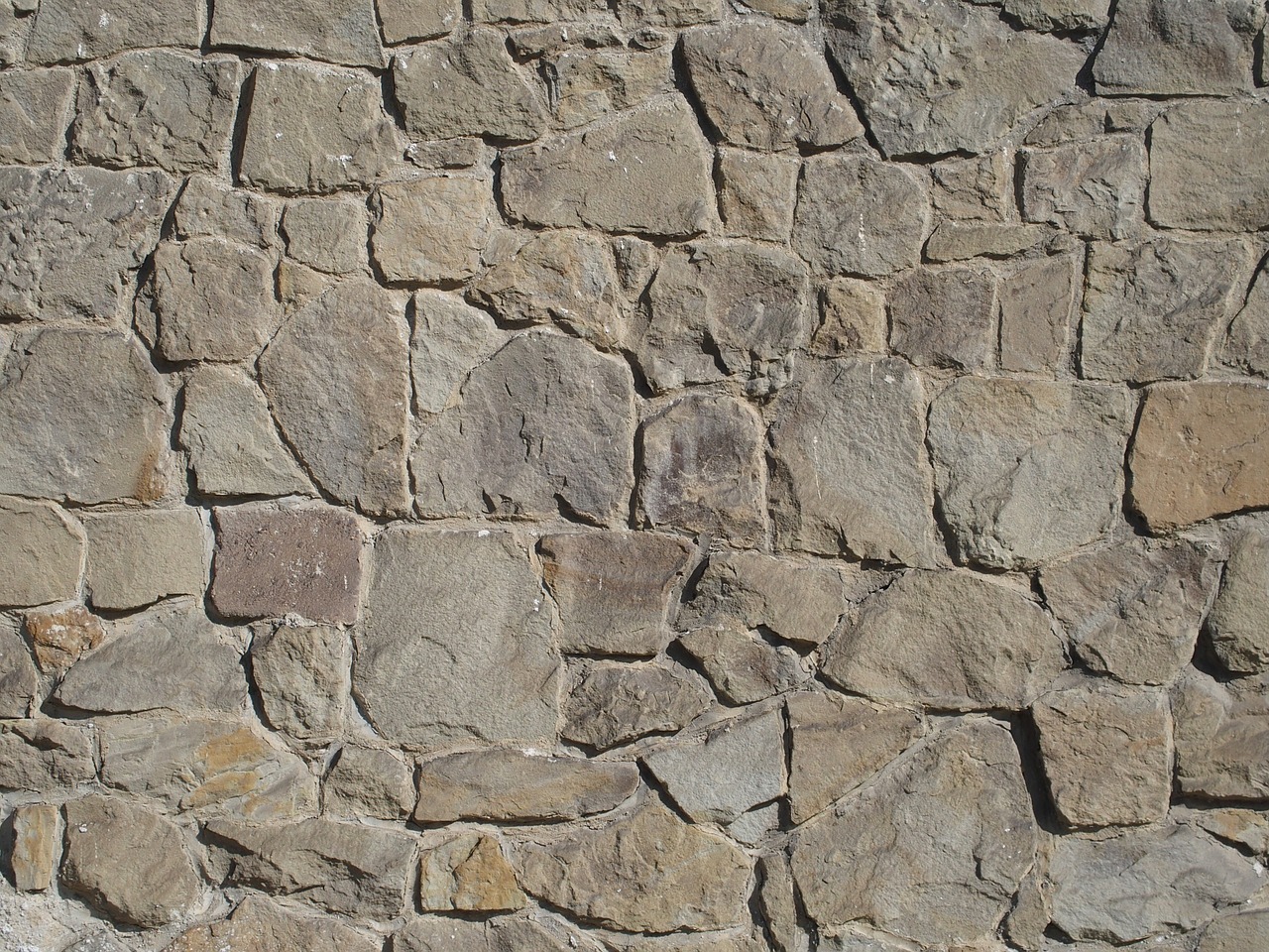 stone wall texture free photo