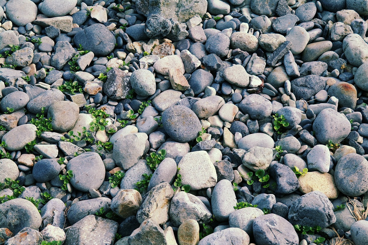 stone gravel mont-dol free photo