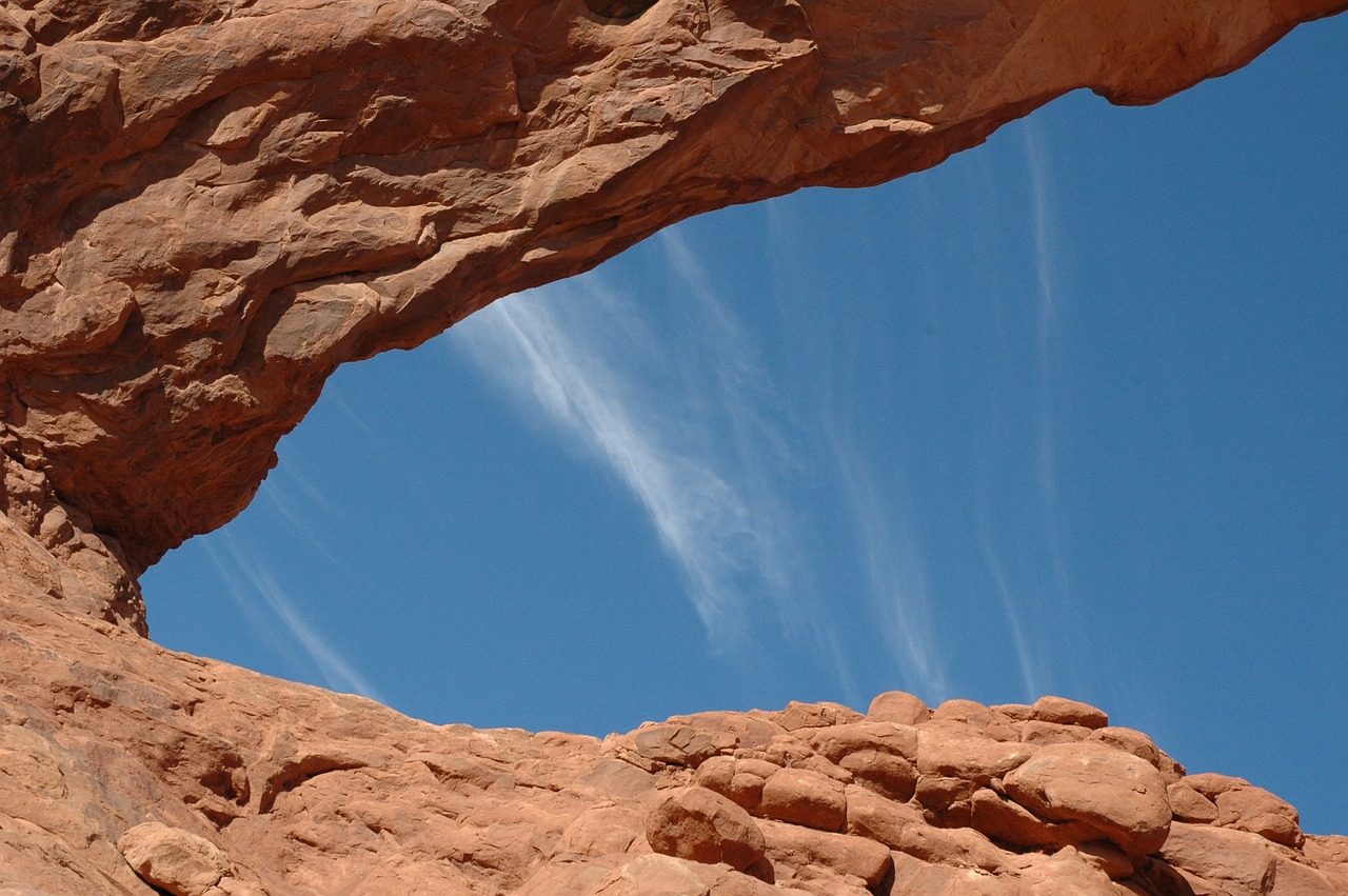 stone arch moab free photo