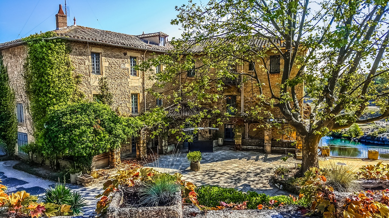 stone home rustic free photo