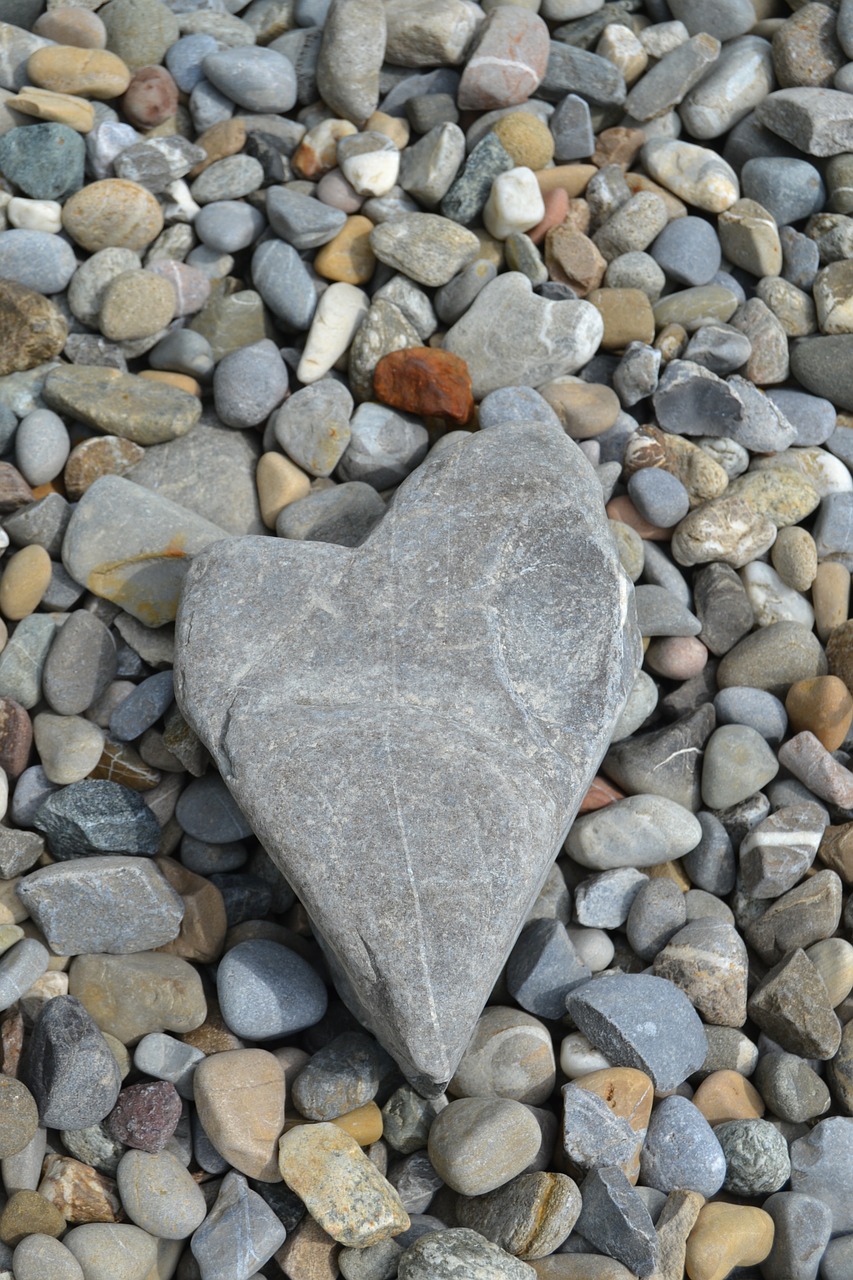 stone heart beach free photo
