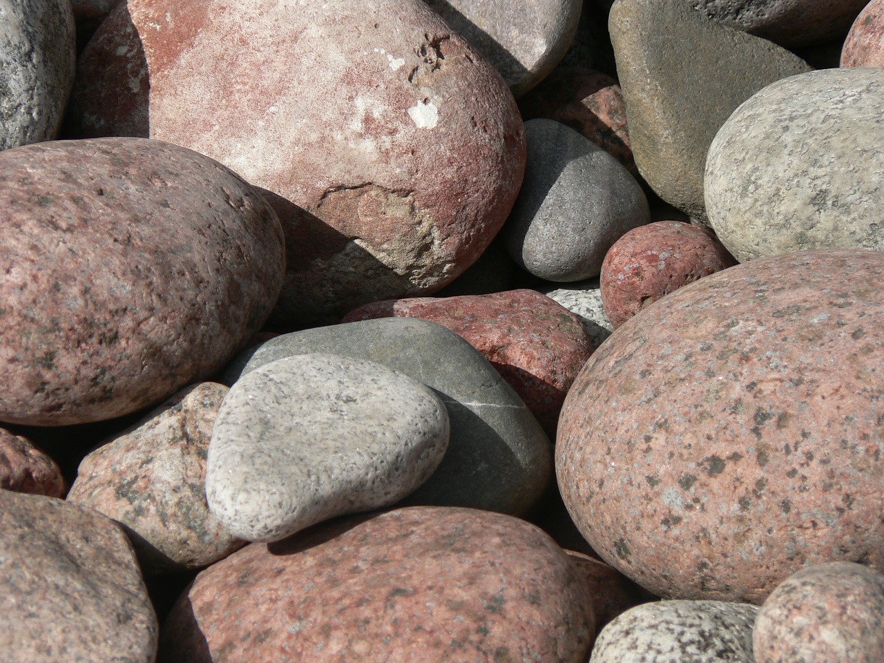 stone rock red free photo