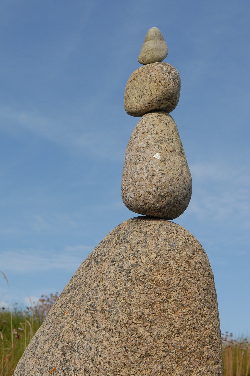 stone balance steinmann free photo