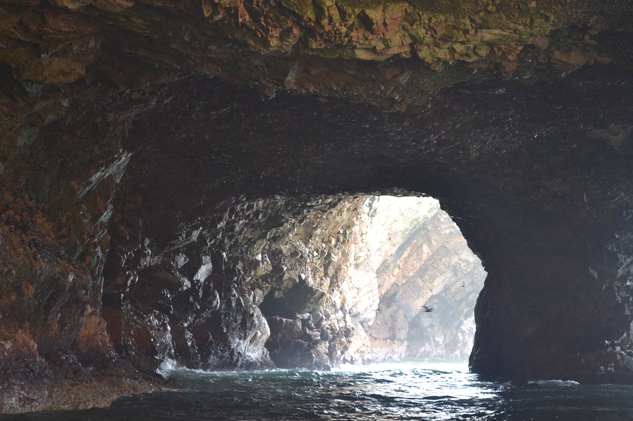 stone tunnel coast free photo