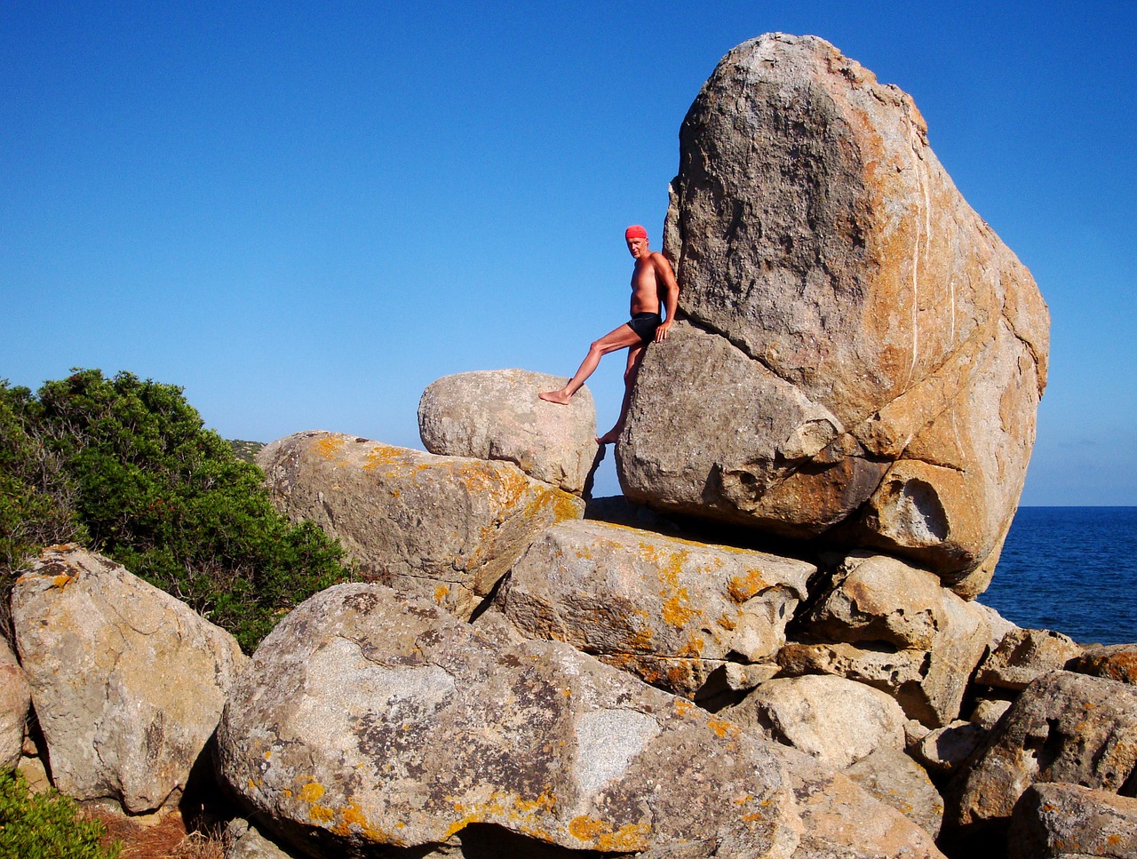 stone sea rock free photo