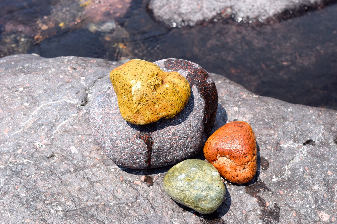 stone river pebbles free photo
