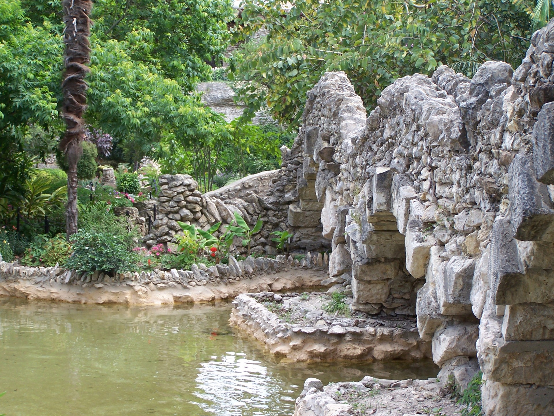 stone bridge water free photo