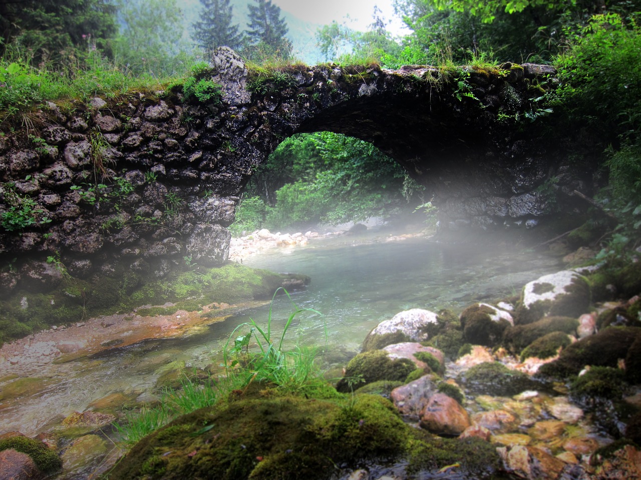 stone bridge fog mystical free photo