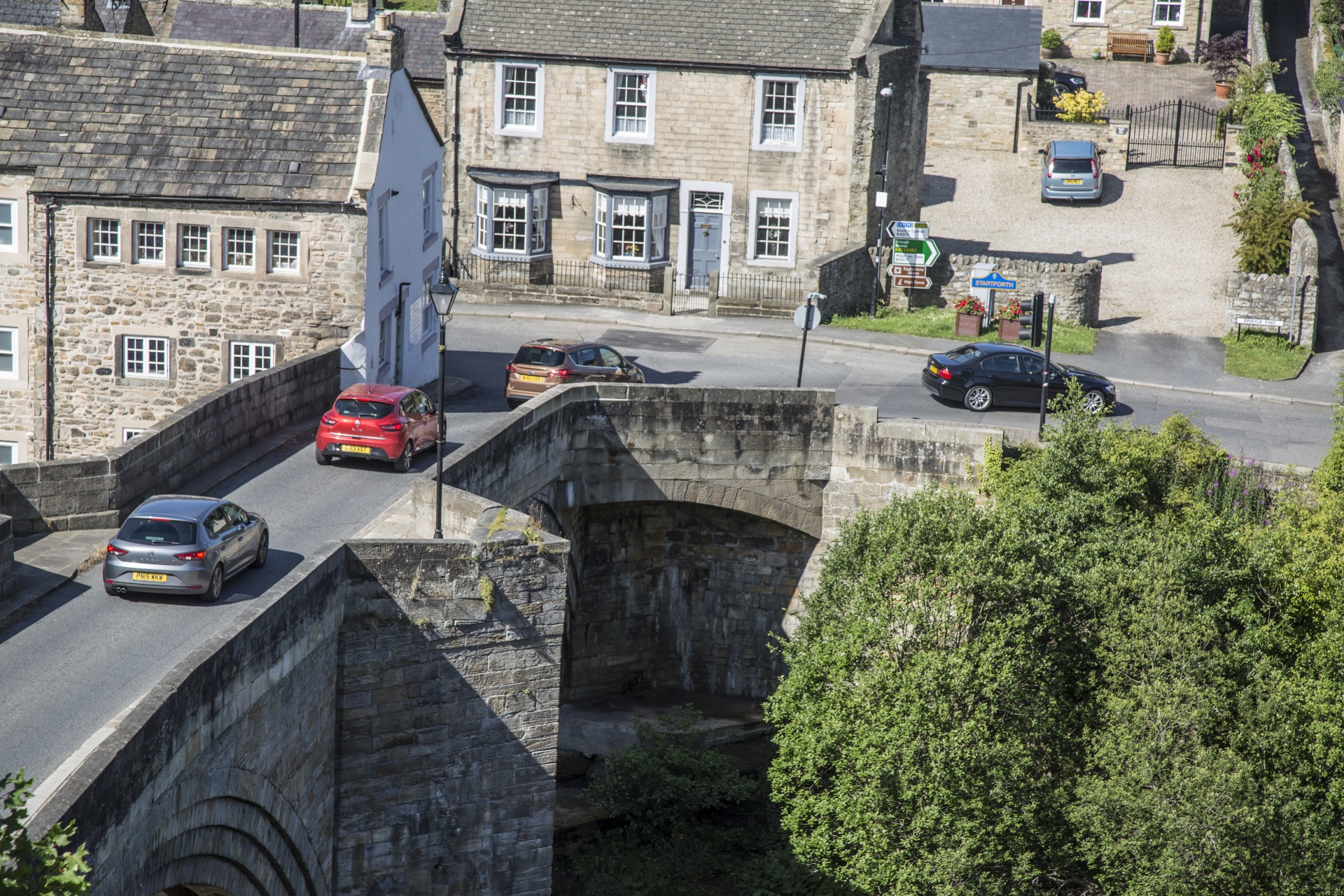 stone bridge building free photo