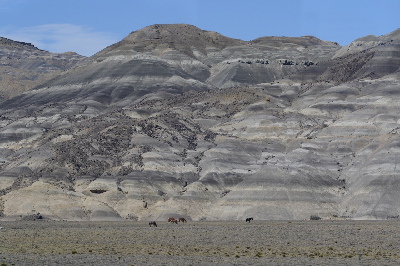 stone desert mountain sculpture free photo