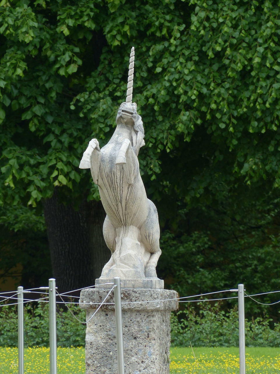 stone figure figure unicorn free photo