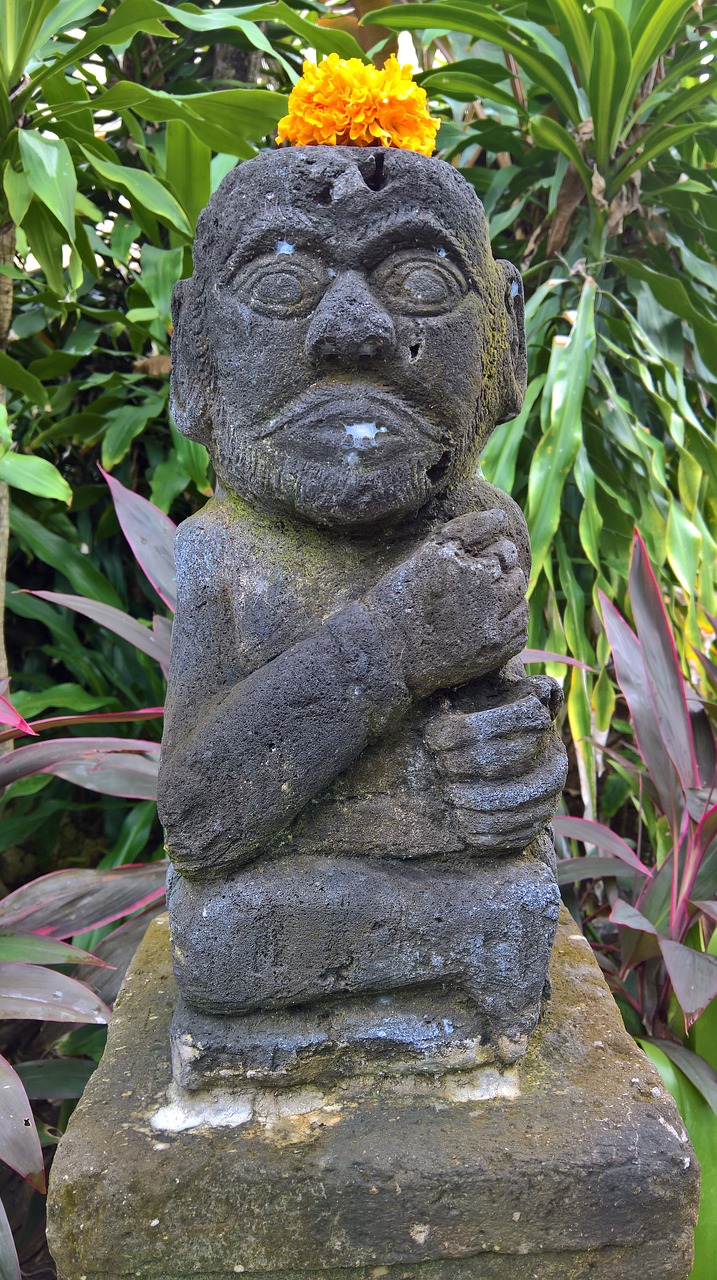 stone-forming sculpture bali free photo
