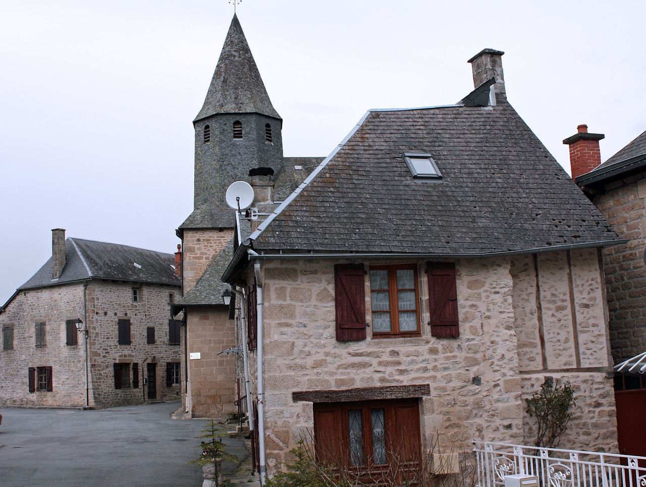 stone hamlet french village ancient houses free photo