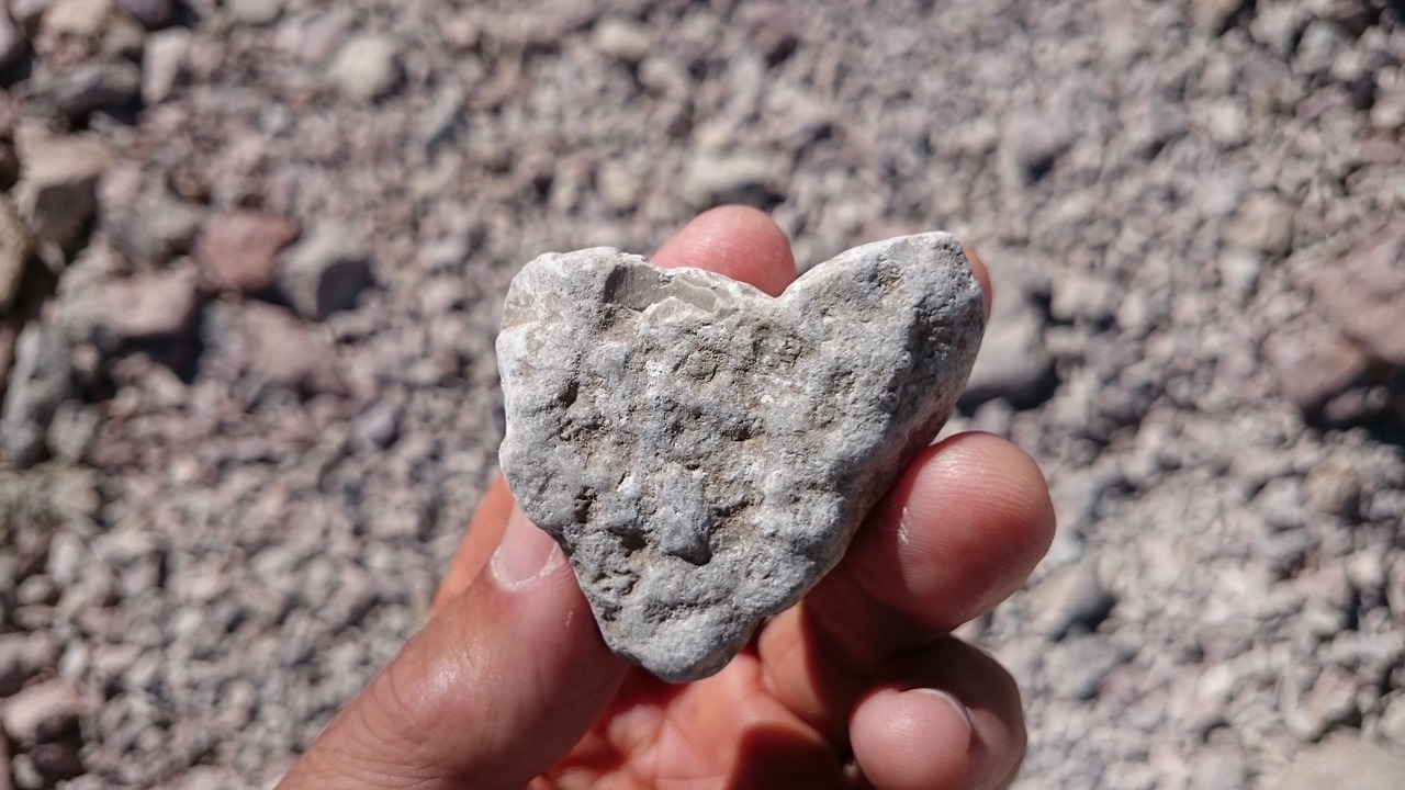 stone heart heart love free photo