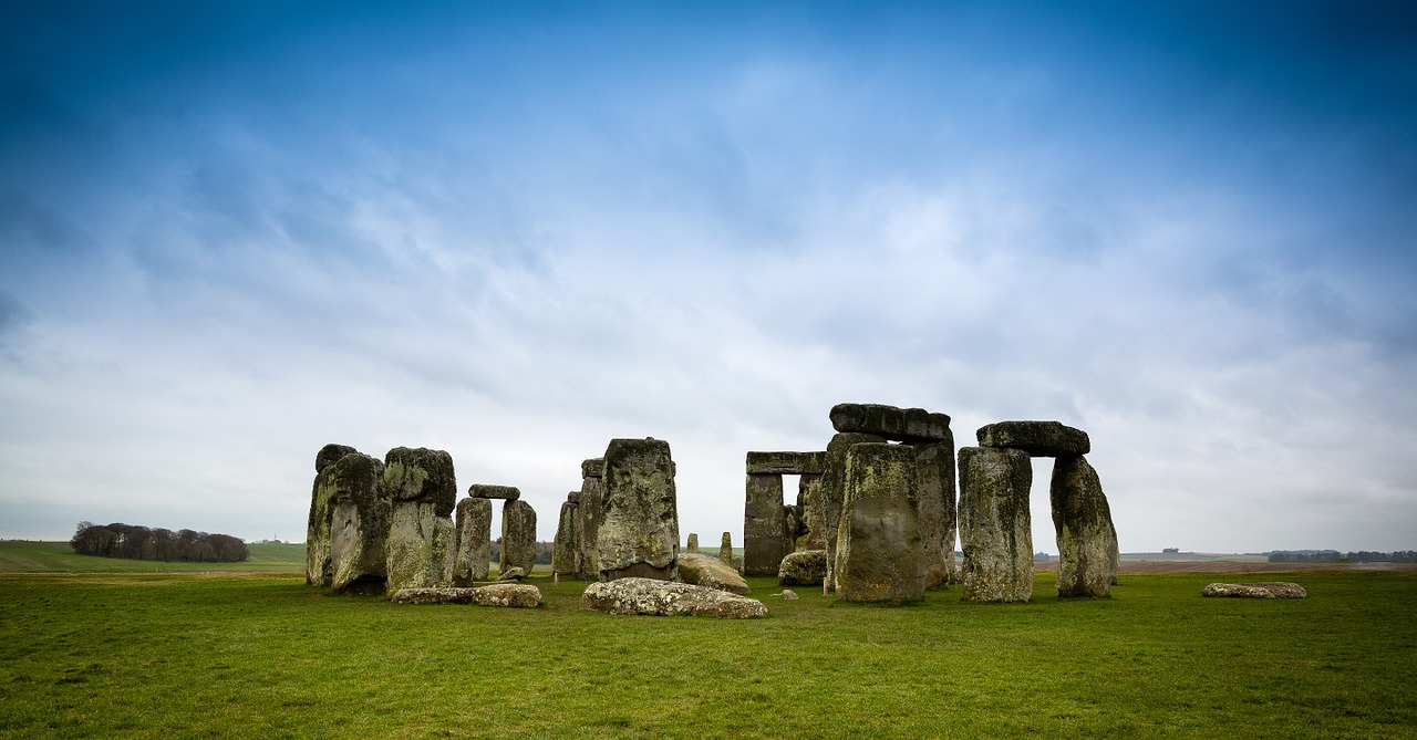 stone henge landscape ancient free photo