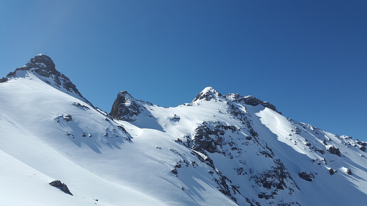 stone kar tip alpine lech valley free photo