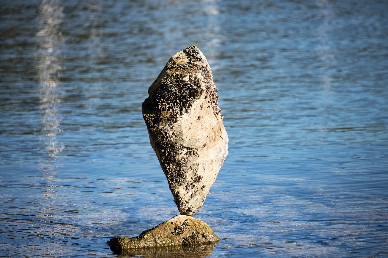 stone sculpture  sculpture  stones free photo