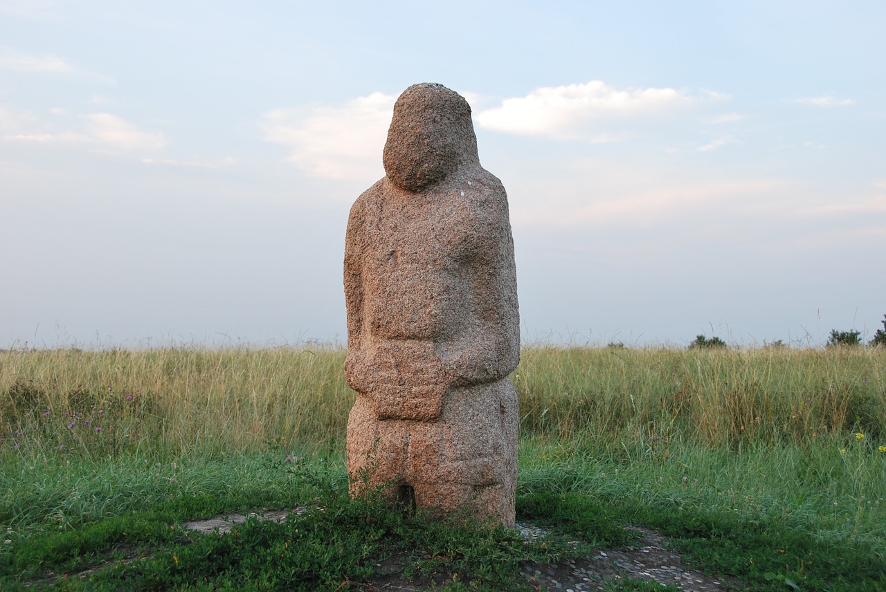 stone woman kursk ancient artifact free photo