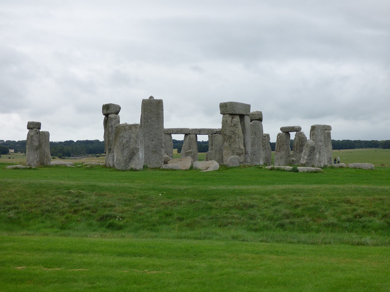 stonehenge stone circle england free photo