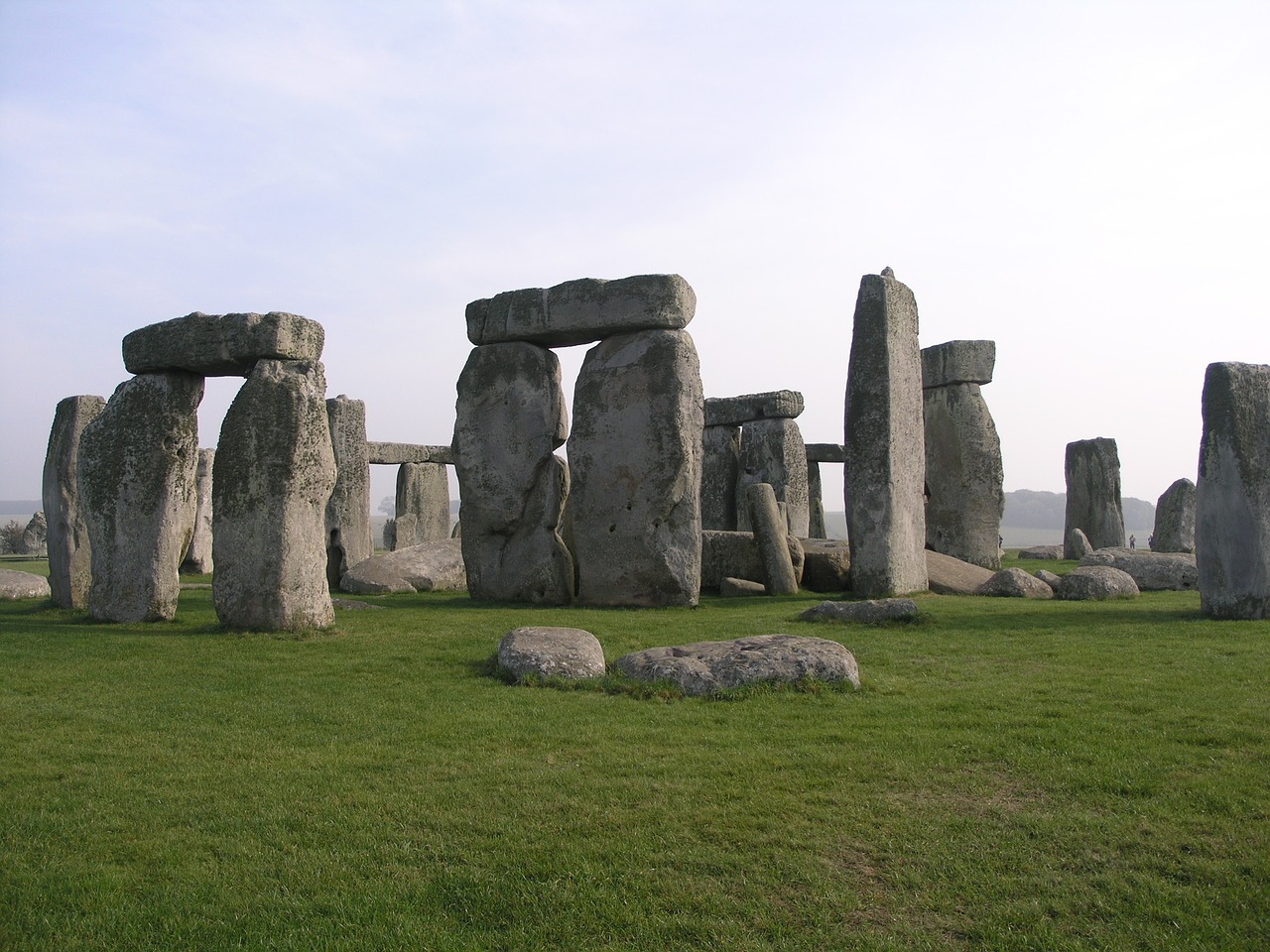 stonehenge england landmark free photo