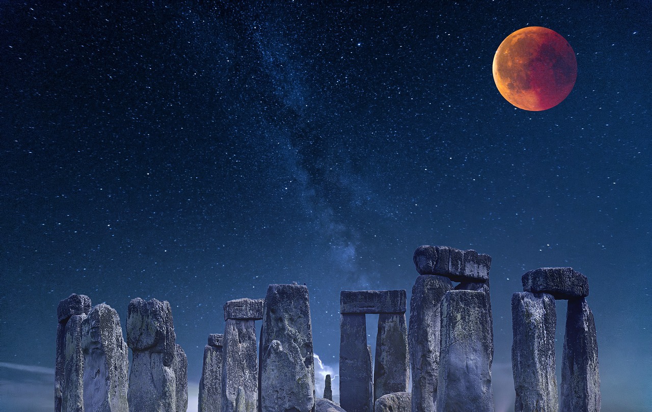 stonehenge  ancient  night free photo