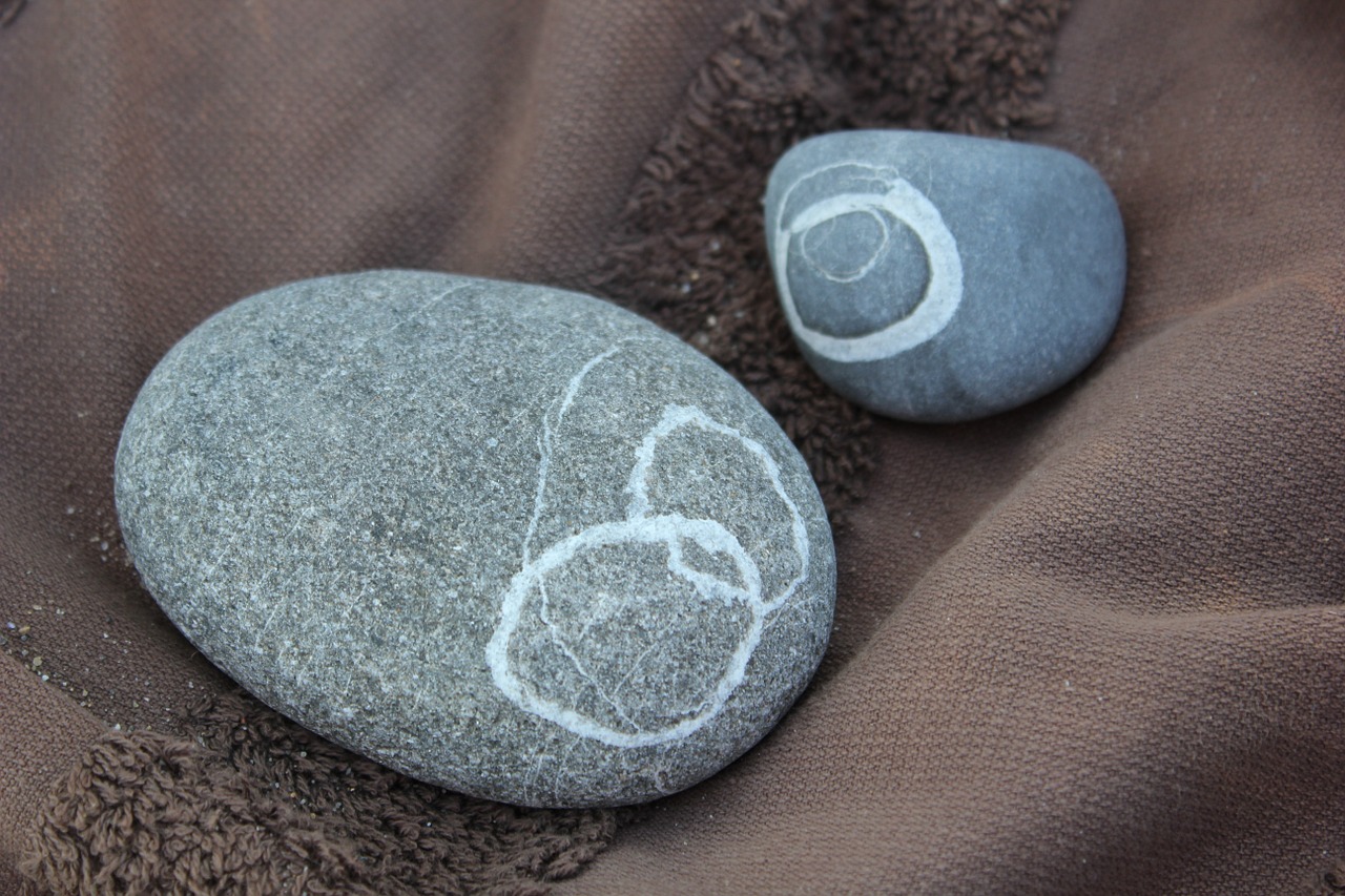 stones sassi symbol free photo