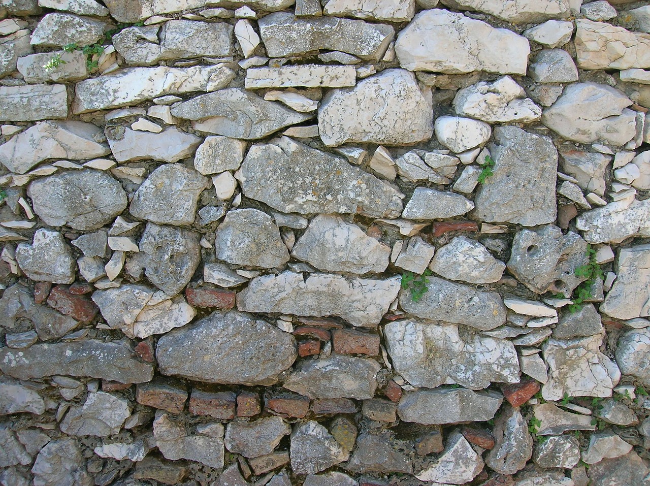 stones walls rocks free photo