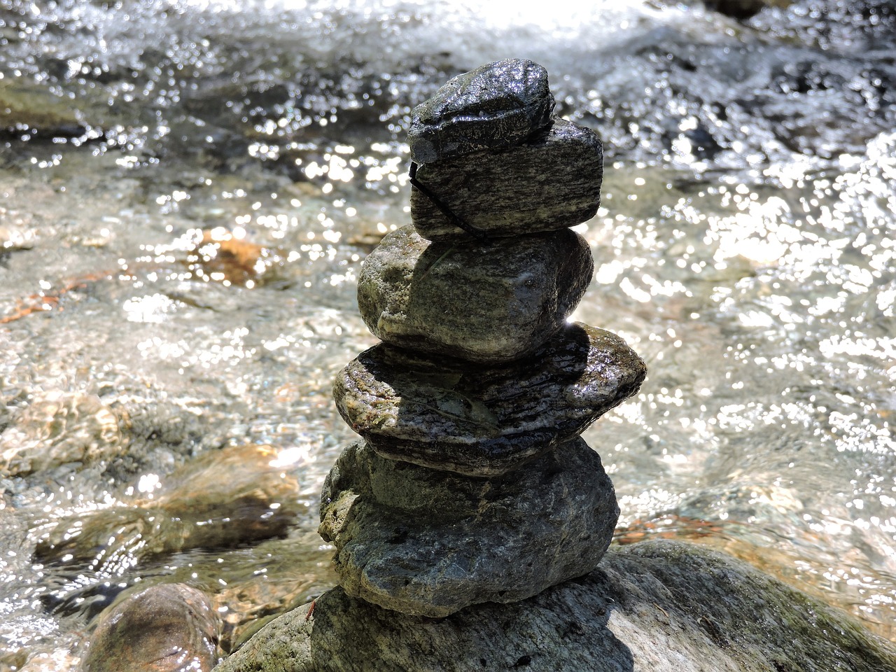 stones stack balance free photo