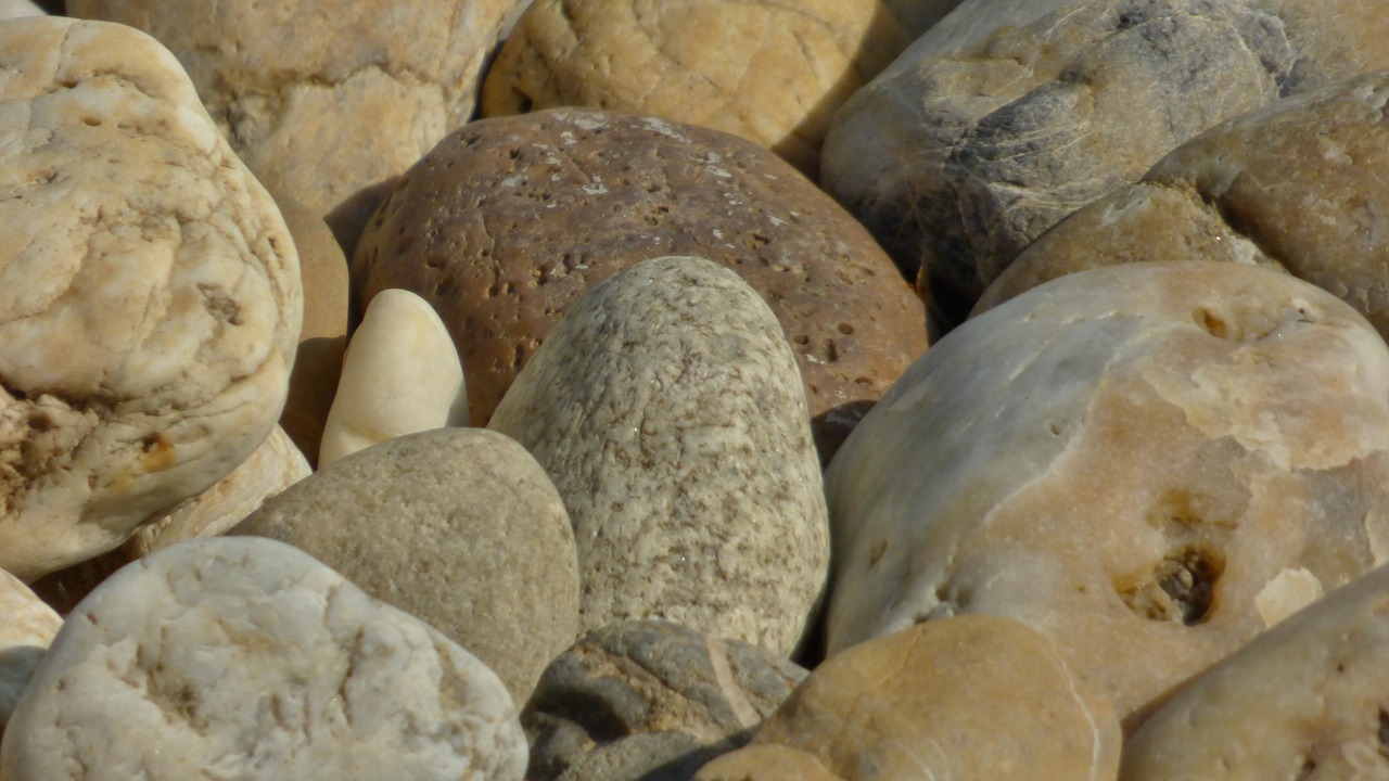 stones prirodné danube free photo