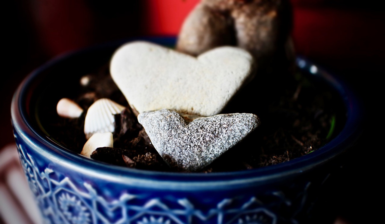 stones heart ornament free photo