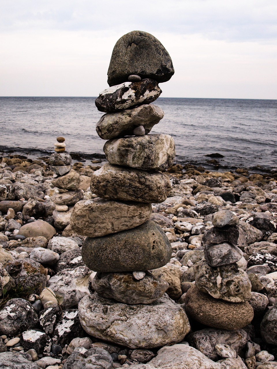 stones balance steinmann free photo