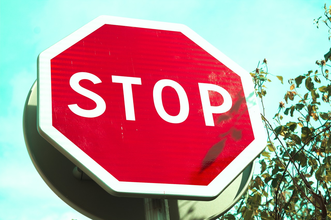 stop panel red free photo
