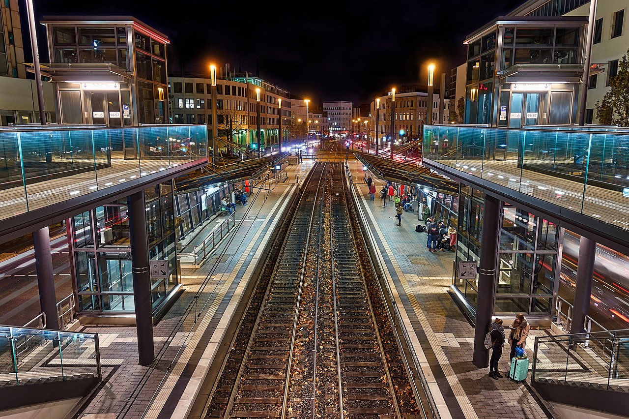 stop  tram  night free photo