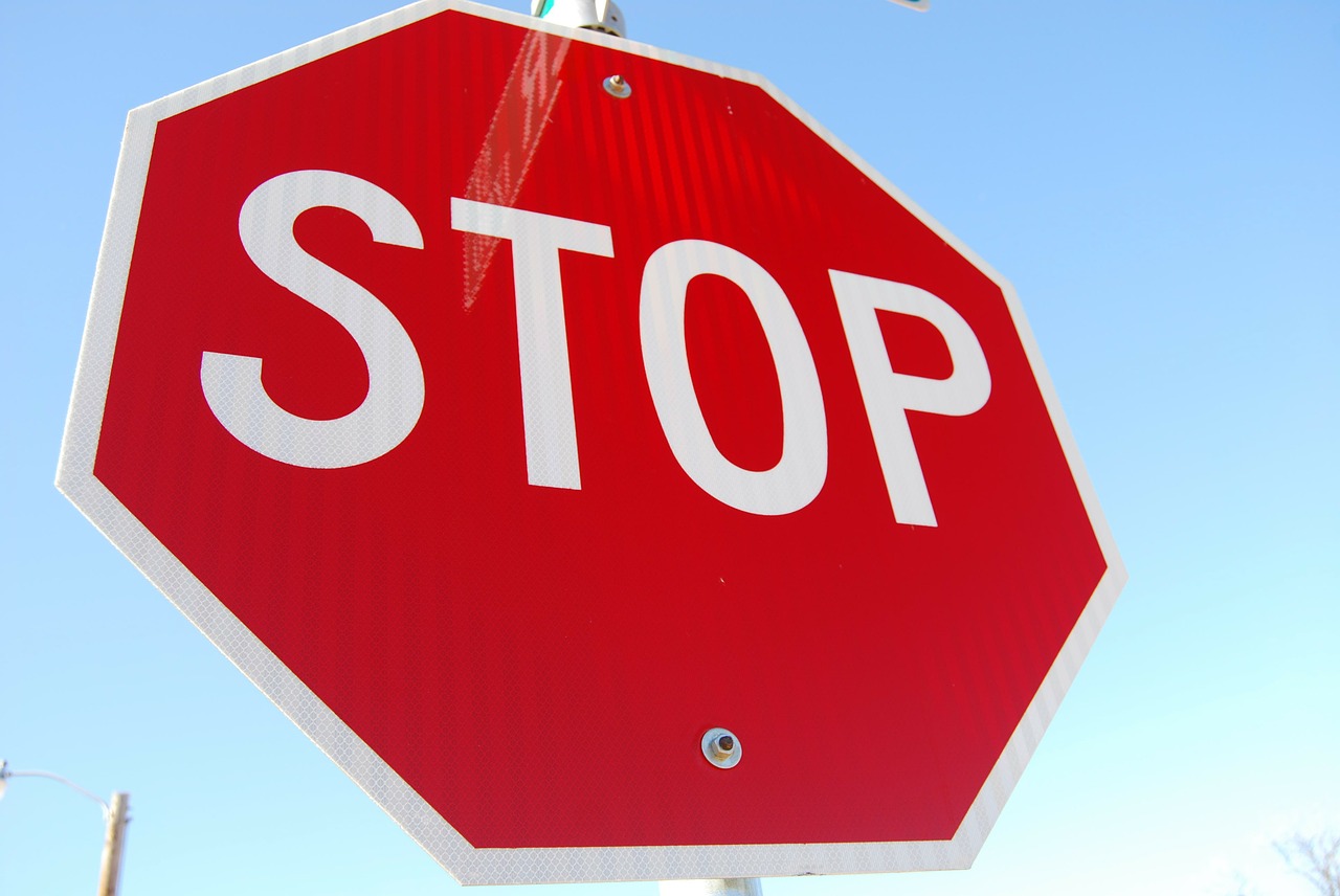 stop sign road sign roadsign free photo