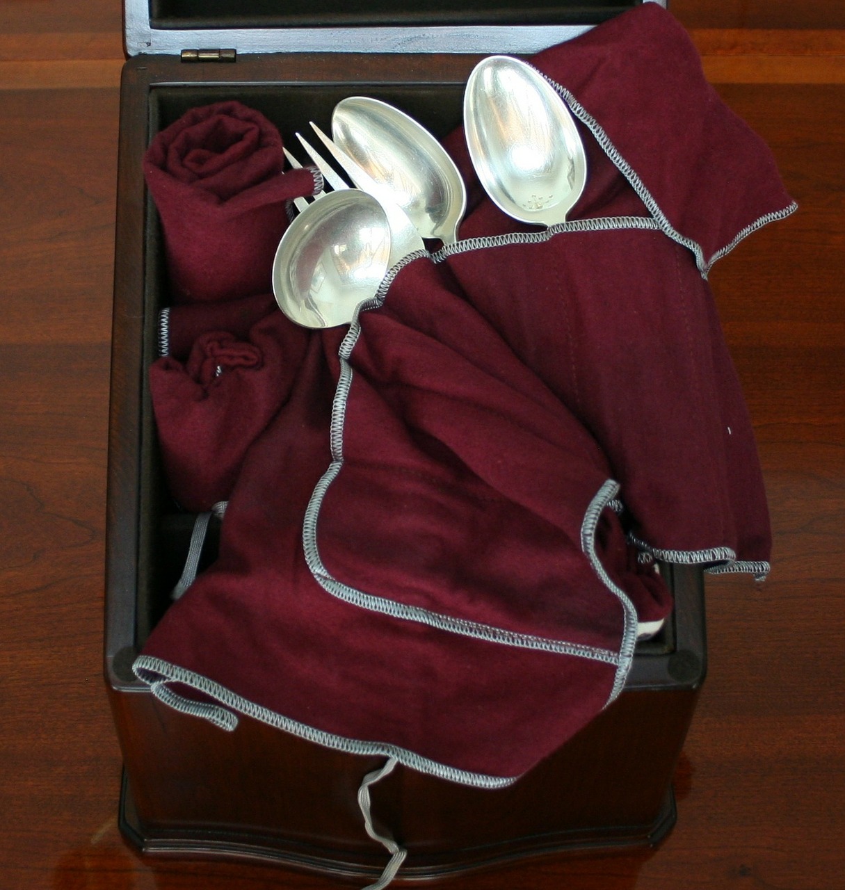 storage chest spoons fork free photo