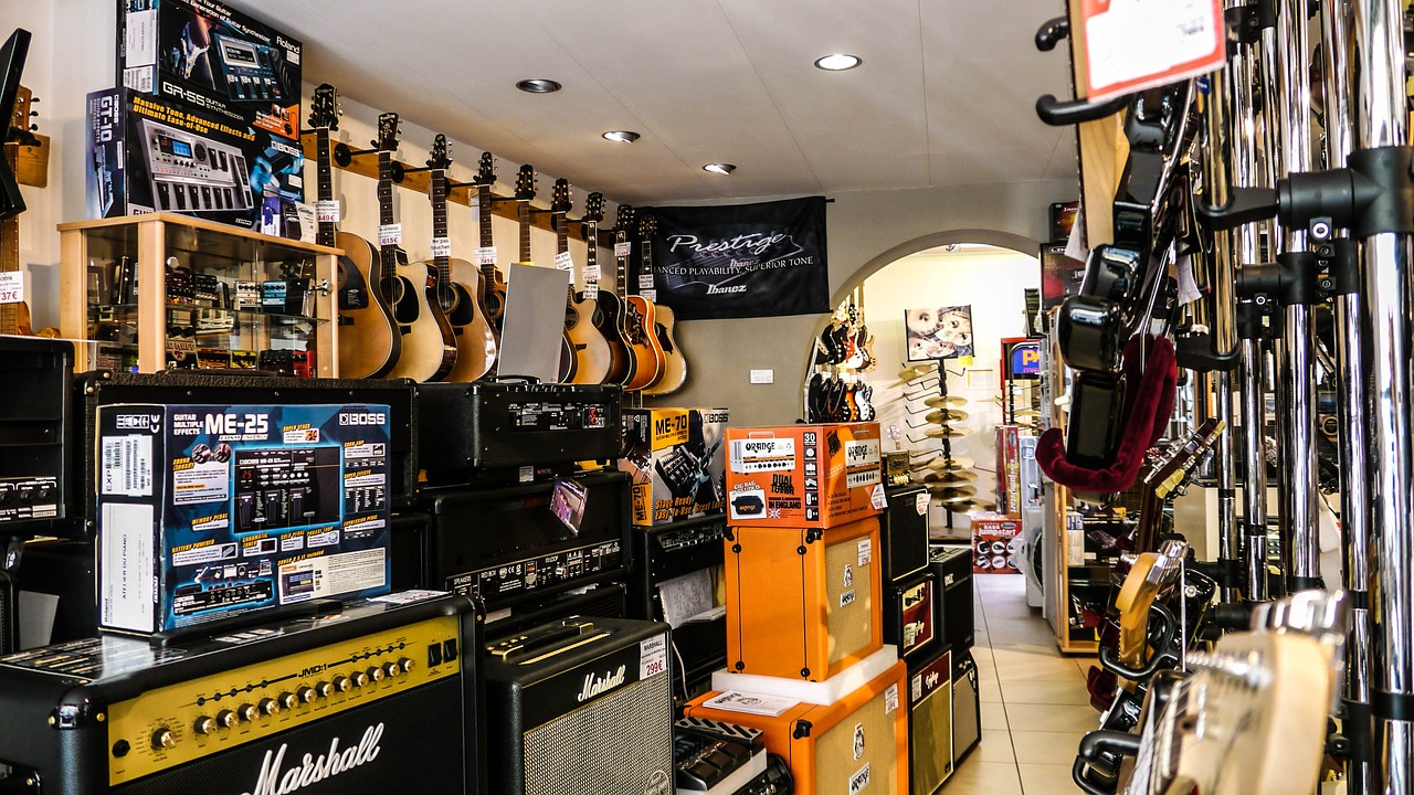 store amp guitar free photo