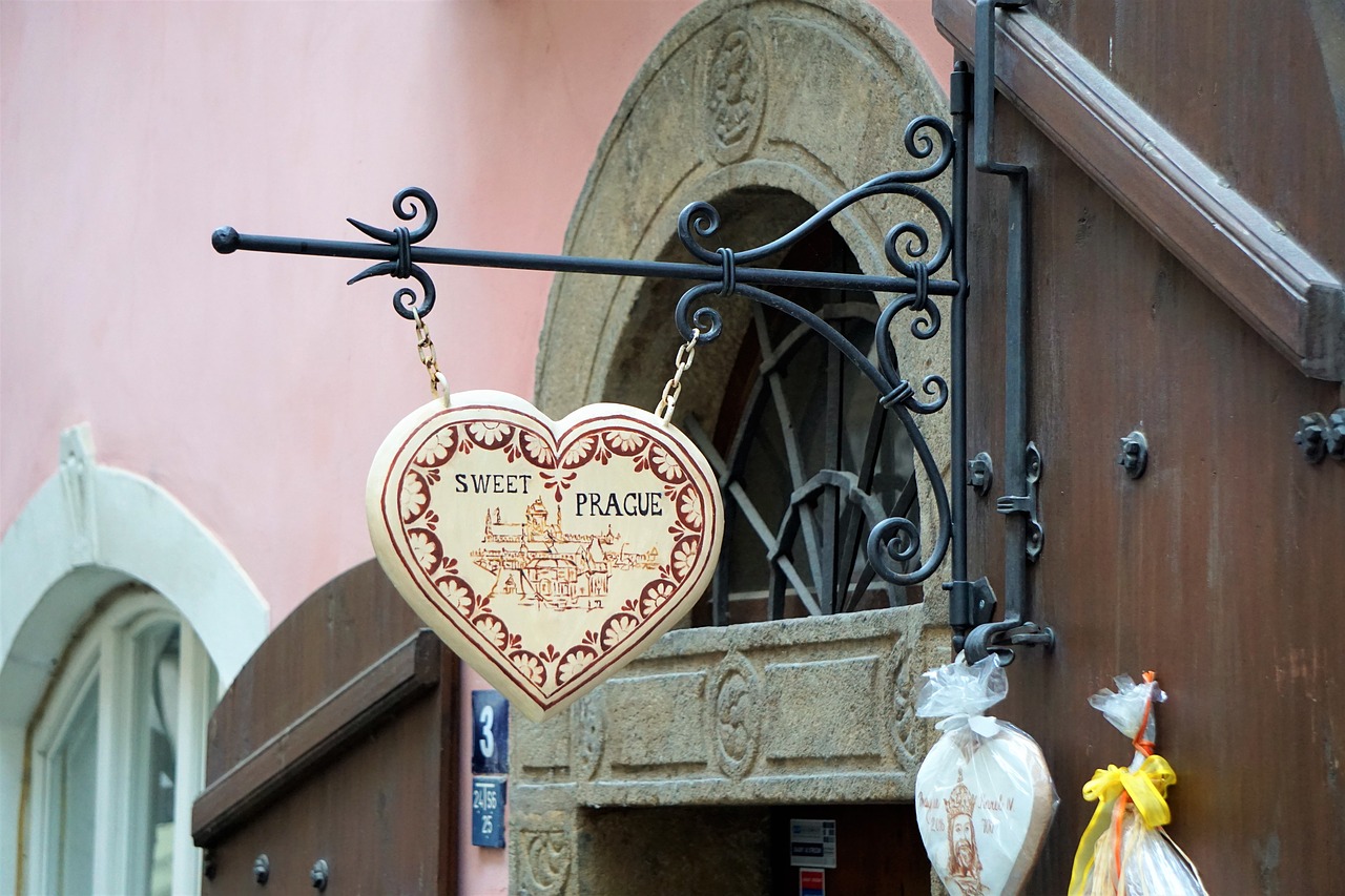 store front prague sweet free photo