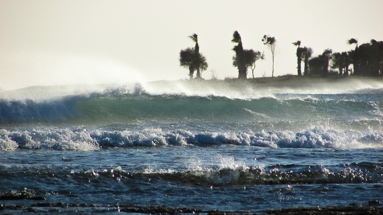 storm waves wind free photo