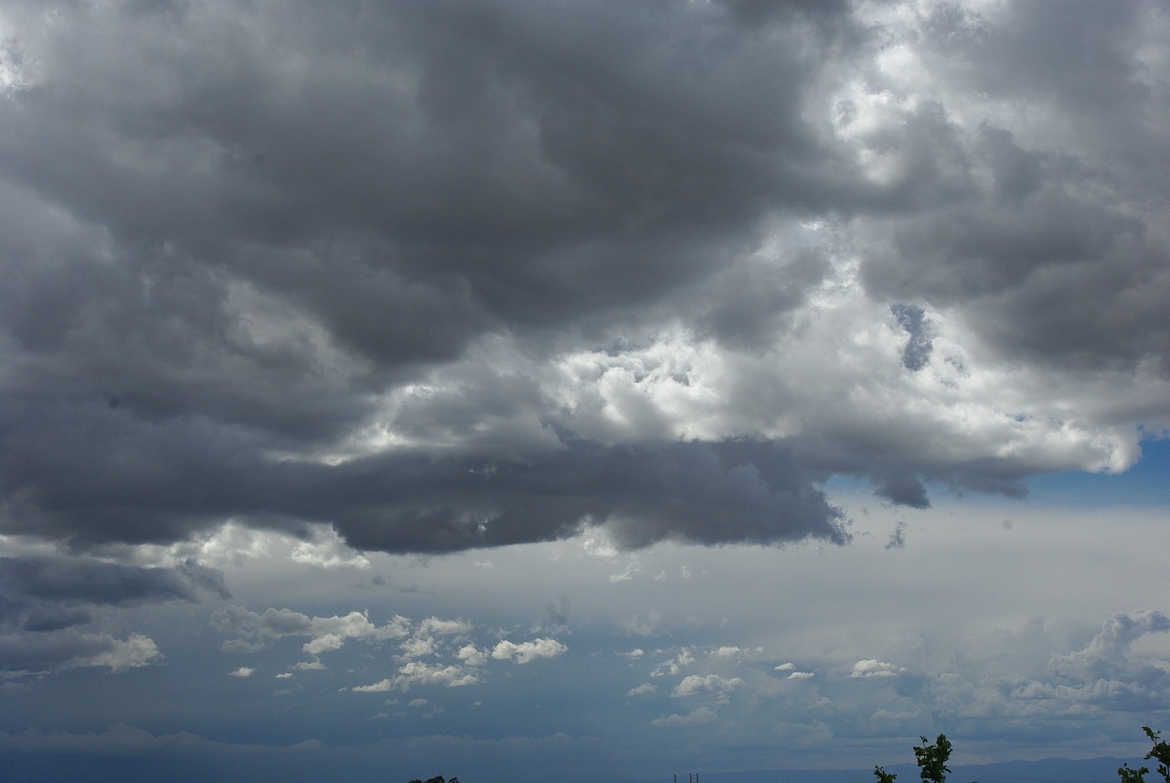 storm thunderstorm clouds free photo