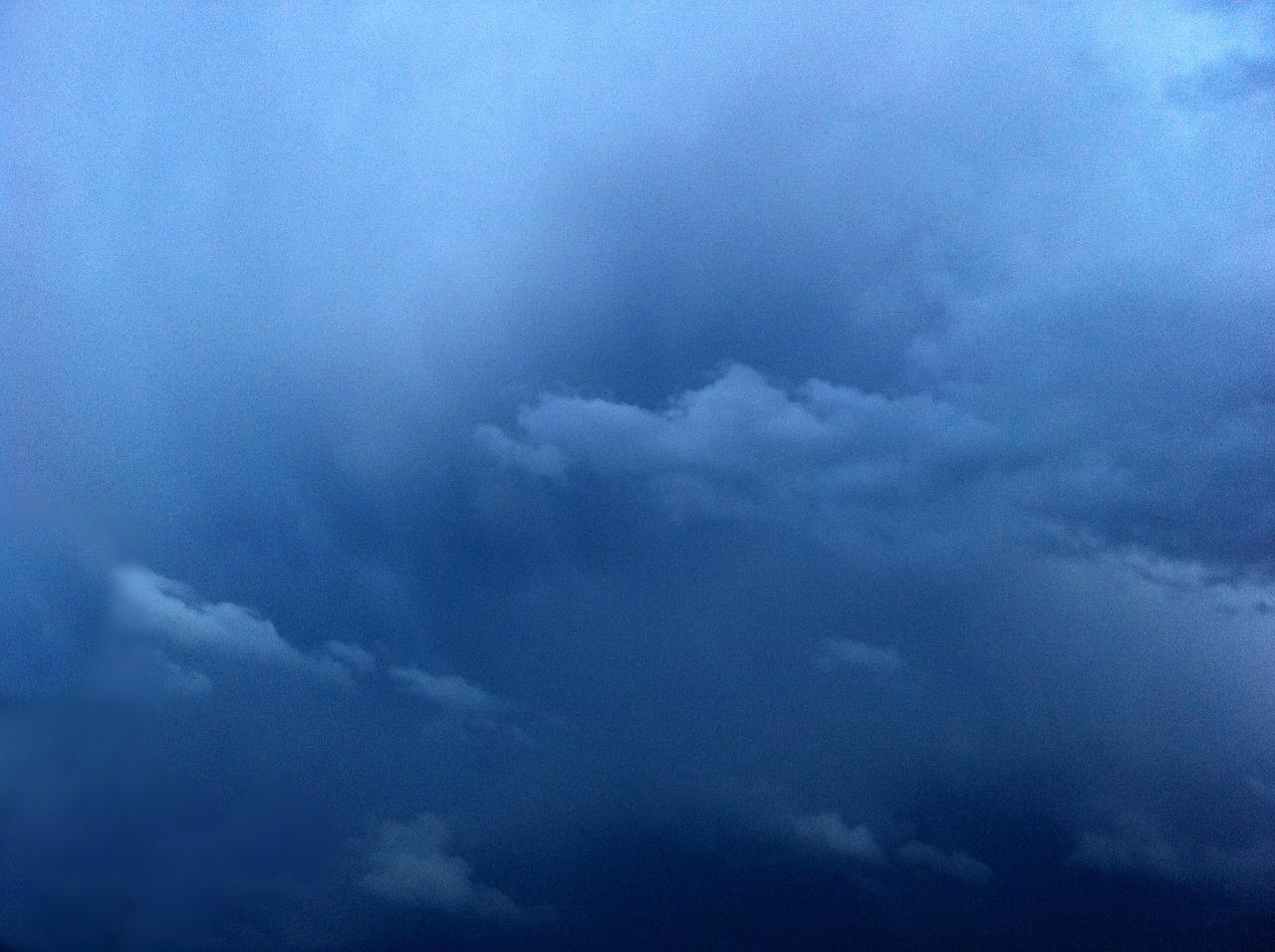 storm cloud thunderstorm dark free photo