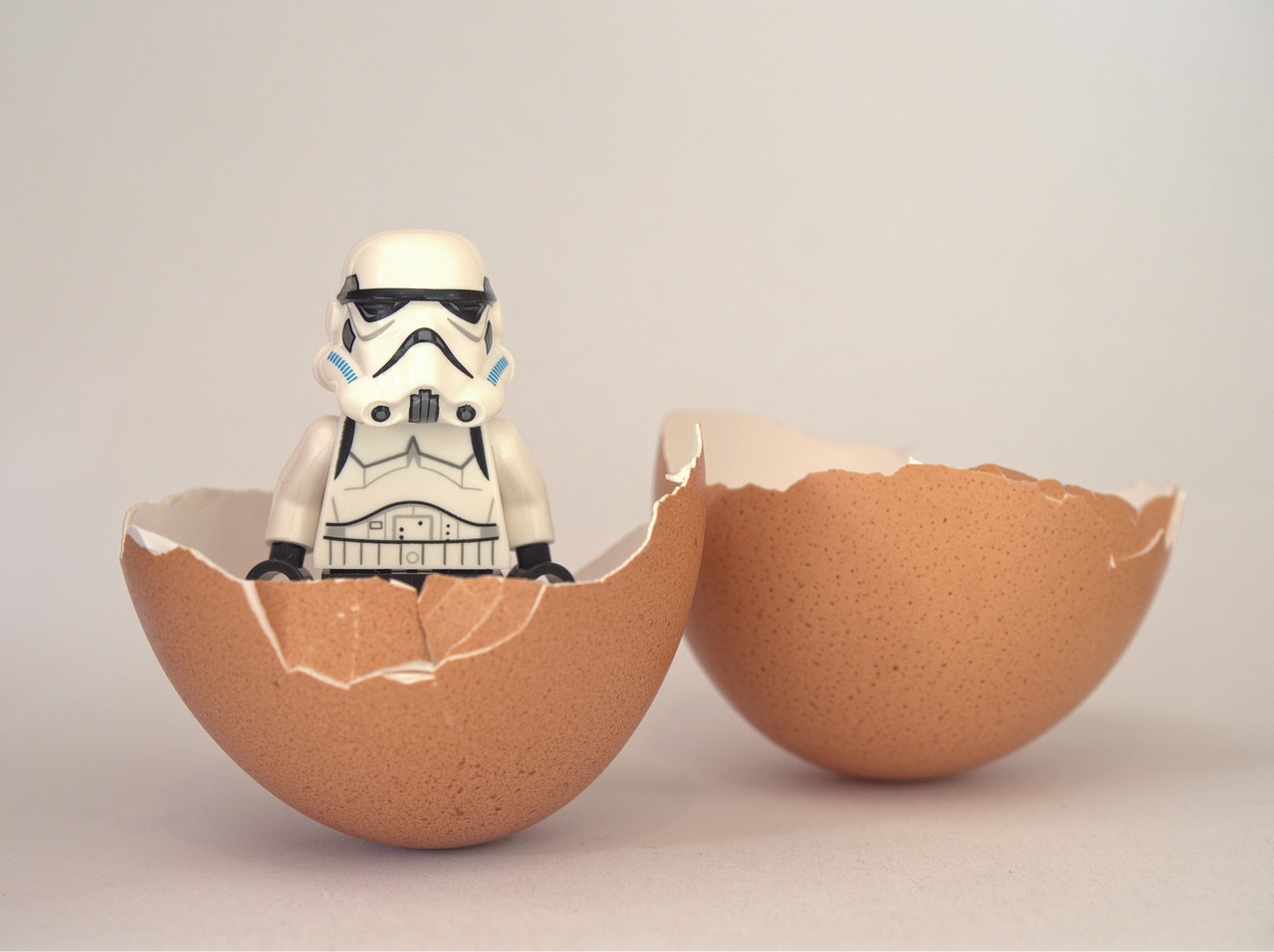 stormtrooper lego egg free photo