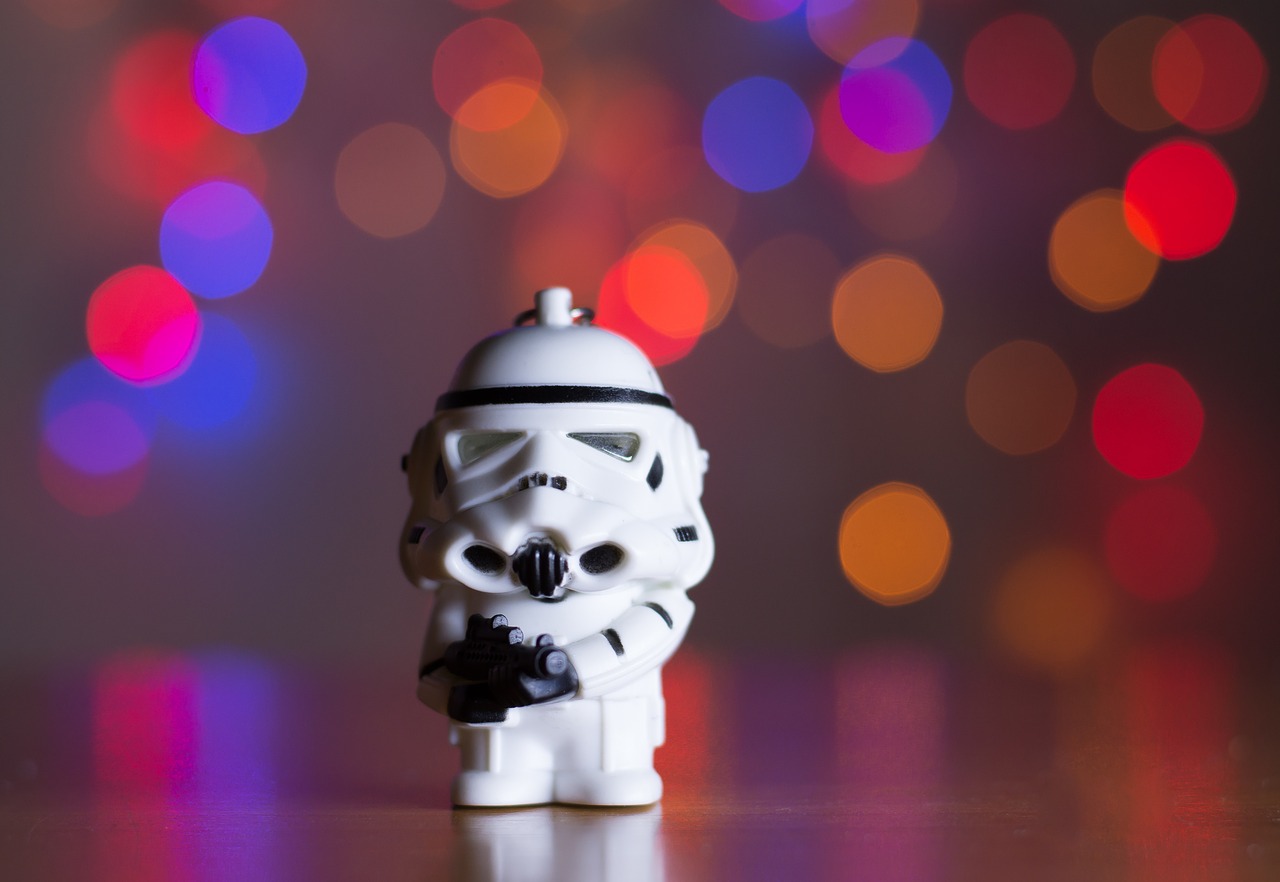stormtrooper  toy  starwars free photo