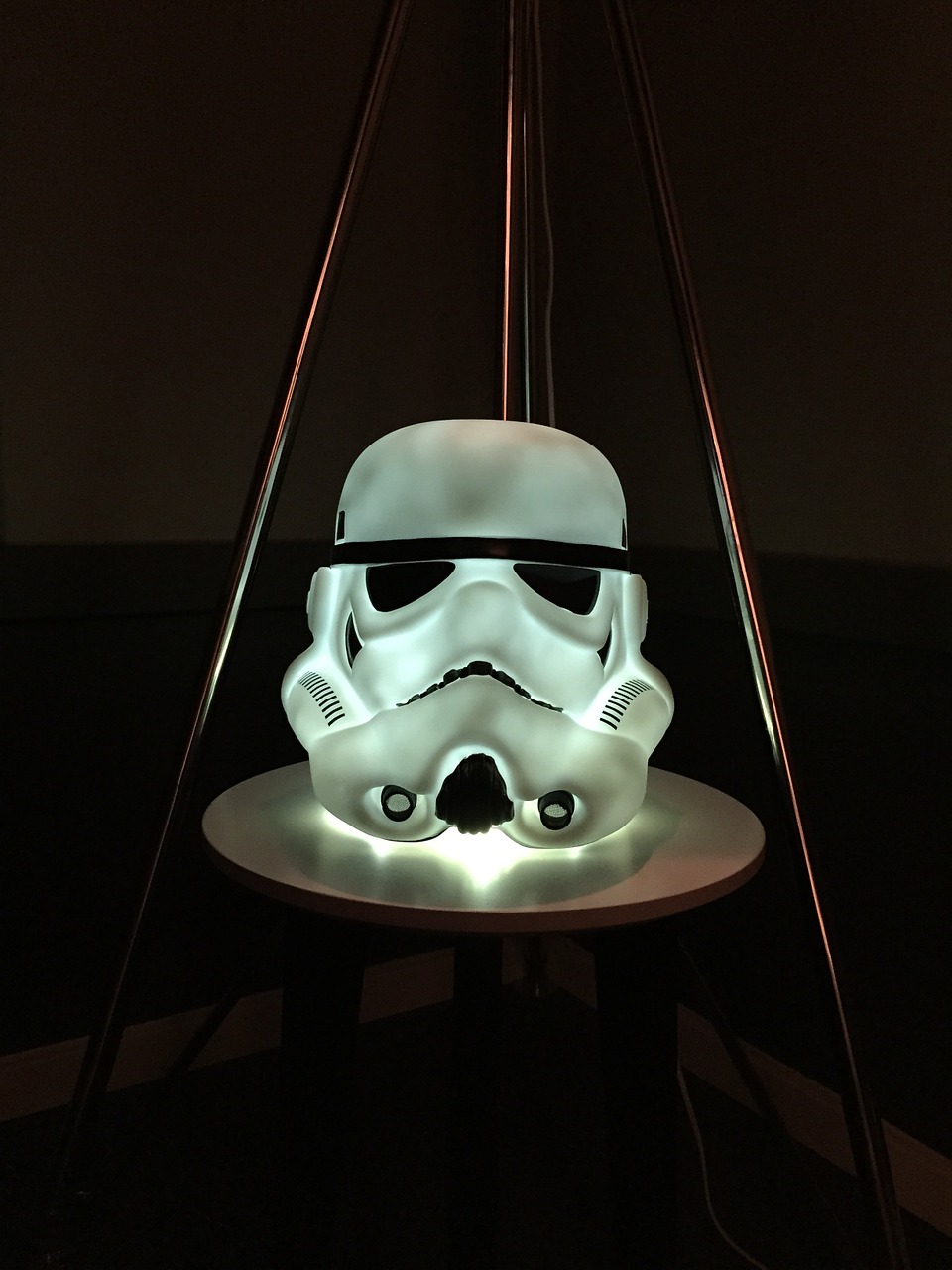 stormtrooper lamp dark free photo